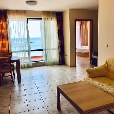 Apartment Summer First Line Sunny Beach